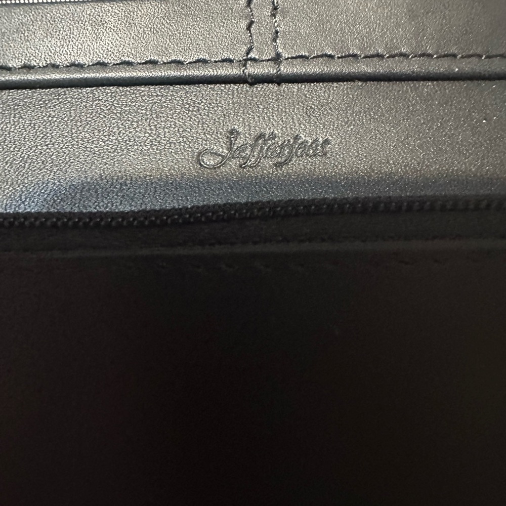Jafferjees Black Leather Wallet 8” x 4” Dust Cover New In Box - Picture 5 of 7